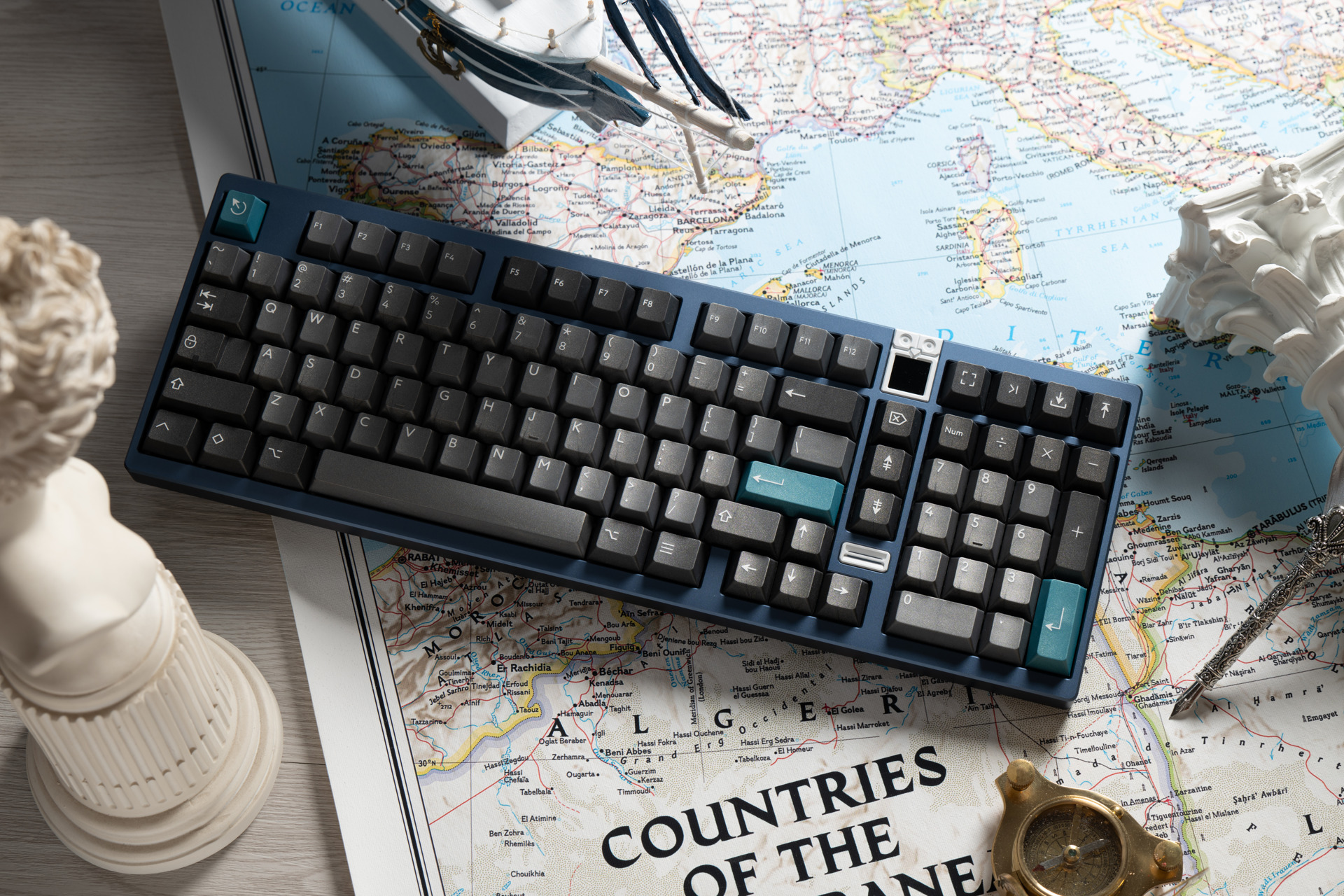 Athena 1800 Product Image 3